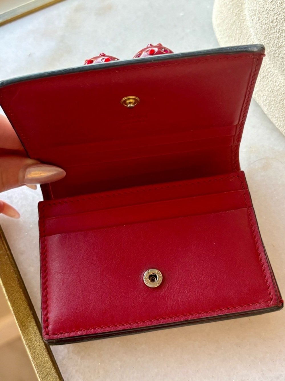 Certified Gucci Beige GG Monogram Wallet Red Cherry Accent Supreme Bifold COA - Picture 8 of 12